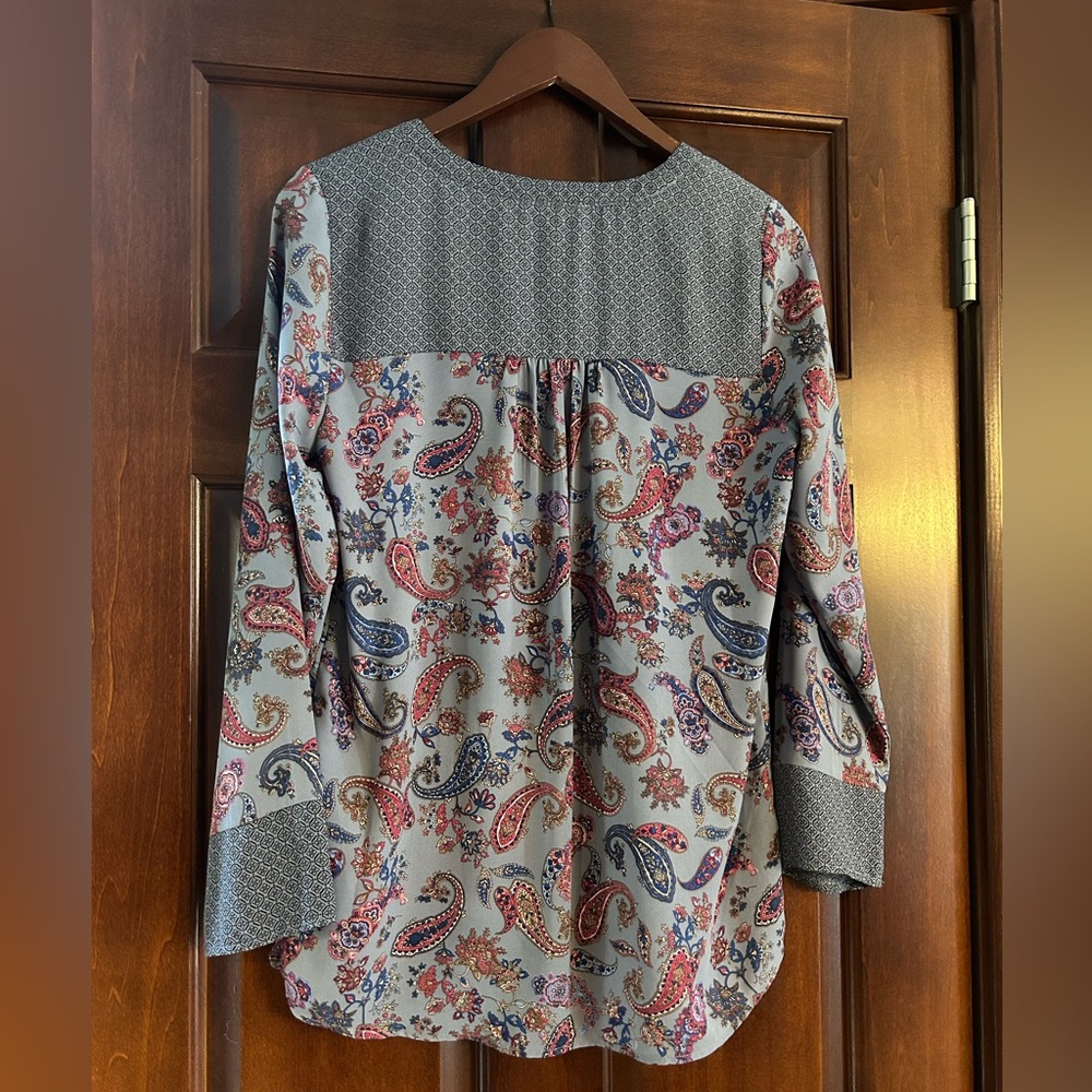 DR2 Multicolor Paisley Blouse - Picture 2 of 6